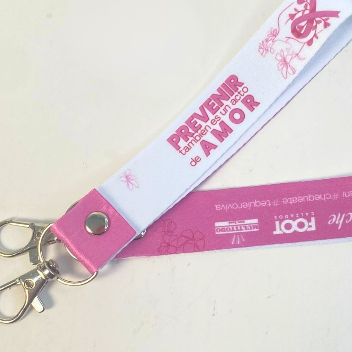 Llavero Rosa Solidario - Rosa 