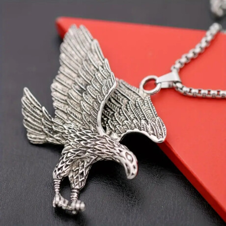 Collar con dije táctico Modelo 5