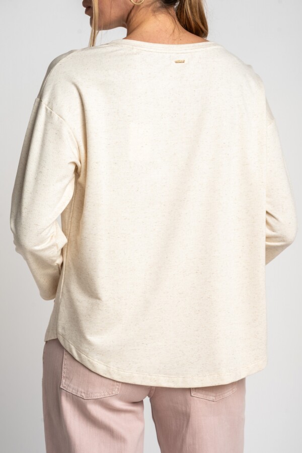 Sweater Arena