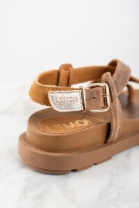 Sandalia Cuero Combinada Marrón
