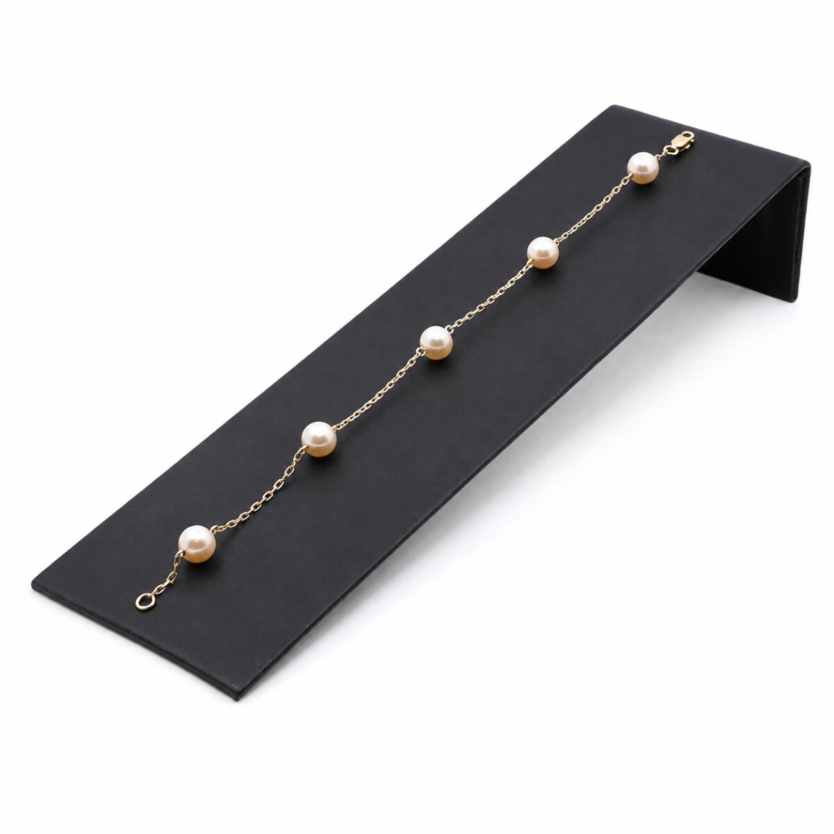 Pulsera oro 18 k y 5 perlas de cultivo. 