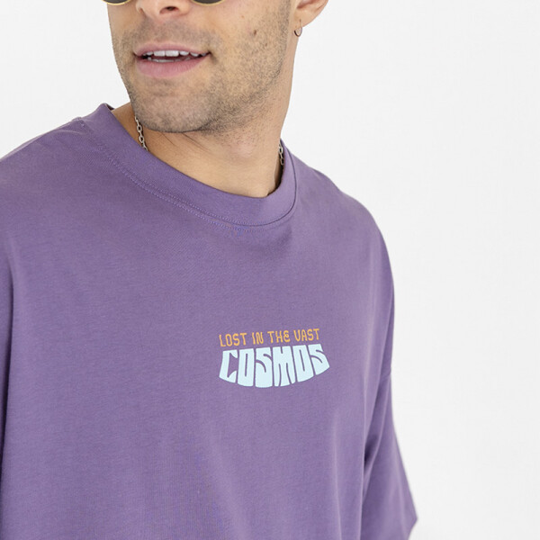 Remera Pulau Cosmos Violeta