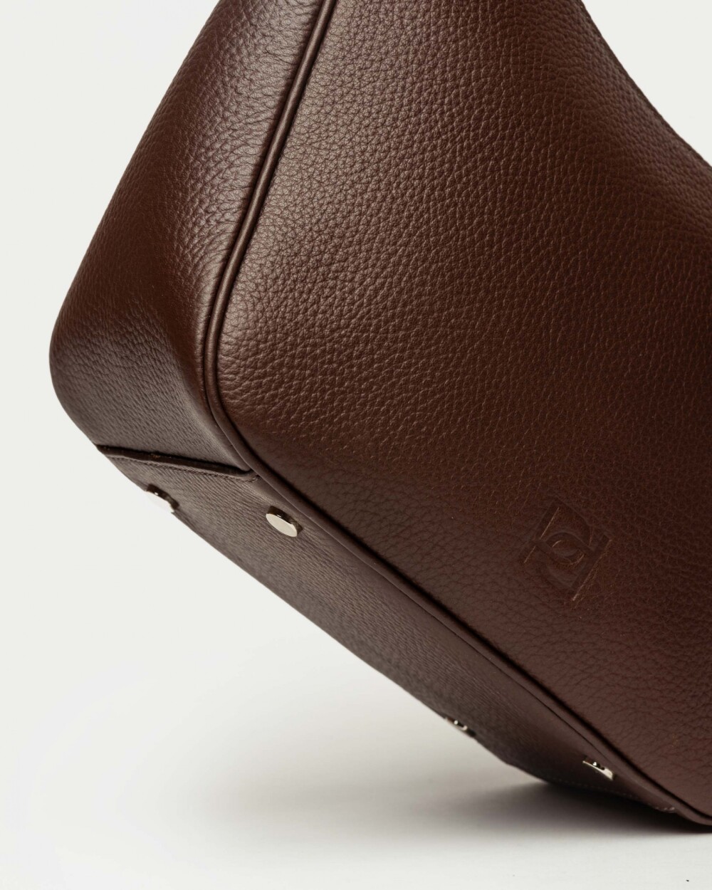 Bandolera Venice en cuero graneado Marron