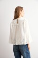 Blusa romántica blanco