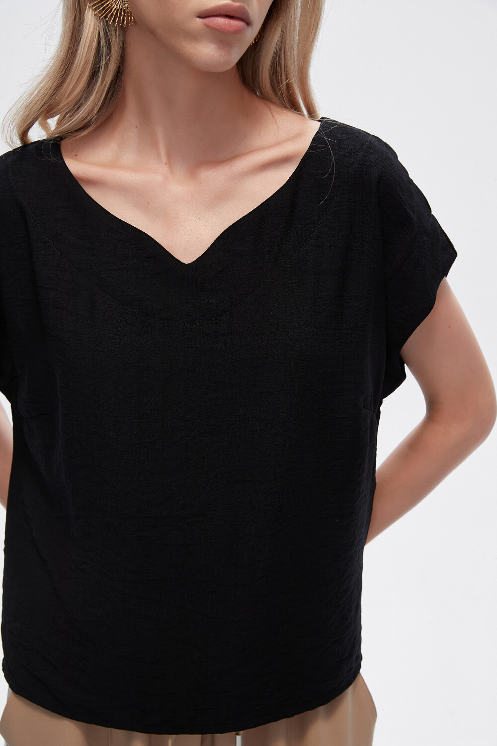 Blusa Elaisa Negro