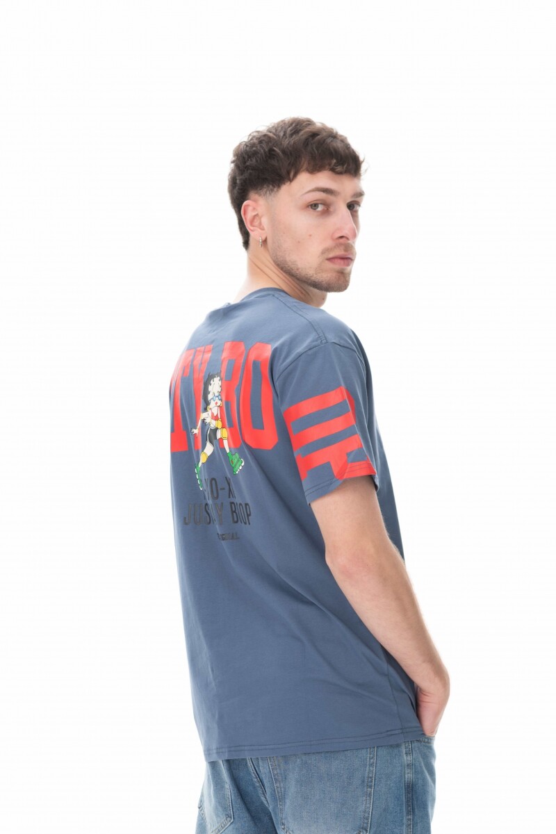 Remera Betty Celeste