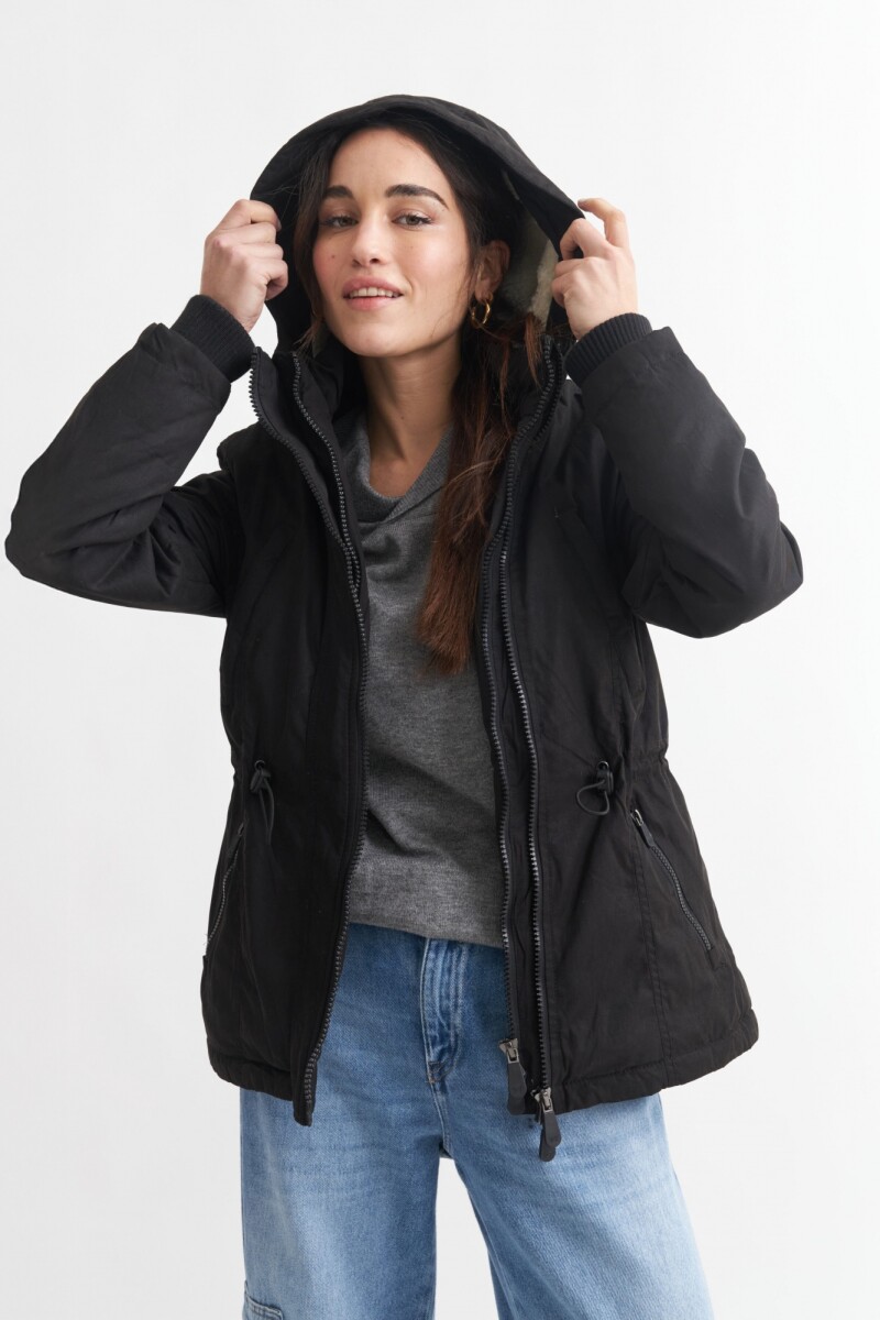 Campera con cierres NEGRO