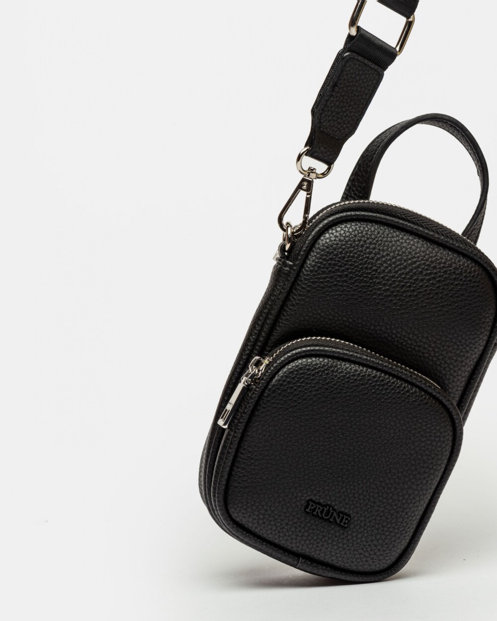 Porta Celular Baby Donna En Efecto Cuero Graneado Negro