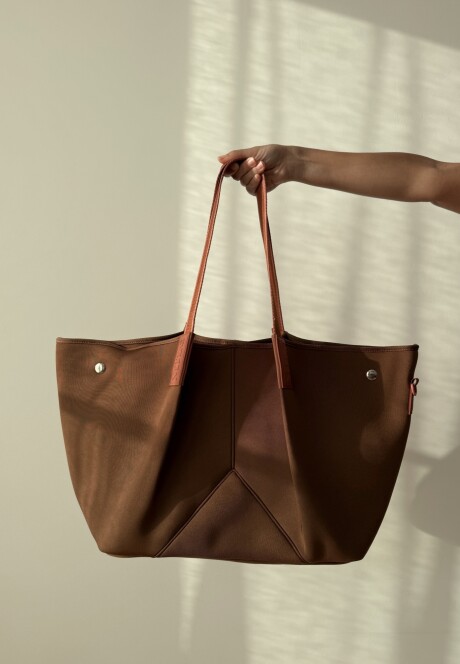 Bolso Milo New Classic SS26 Latte