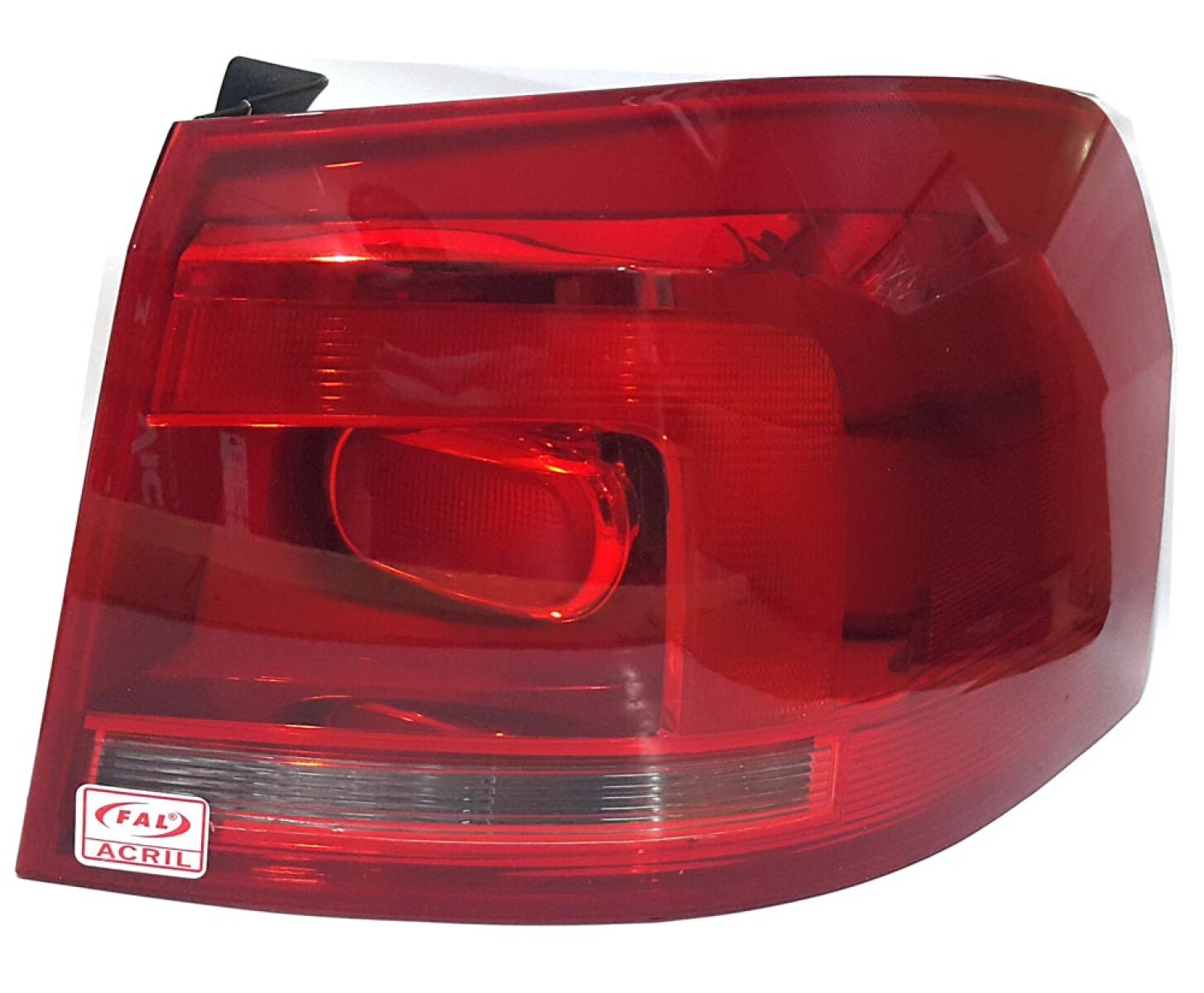 FAROL VOLKSWAGEN SURAN 08/15 TRAS. EXT. DER. - 