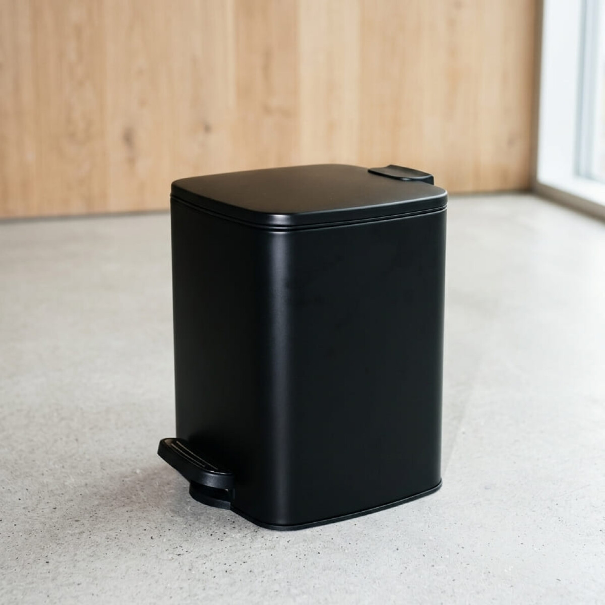 Tacho cesto de basura pequeño 6L 