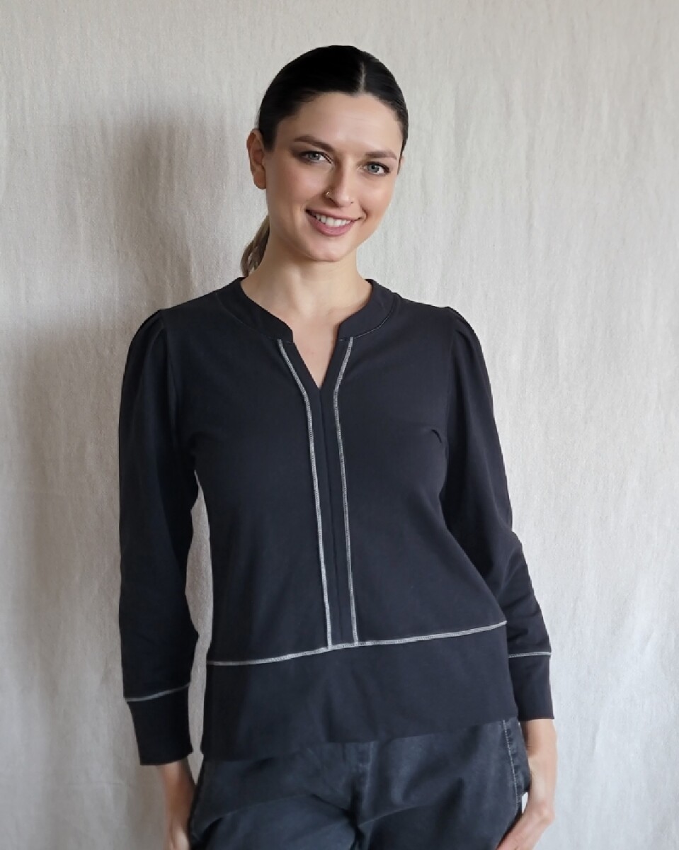 Remera Nina - Negro 
