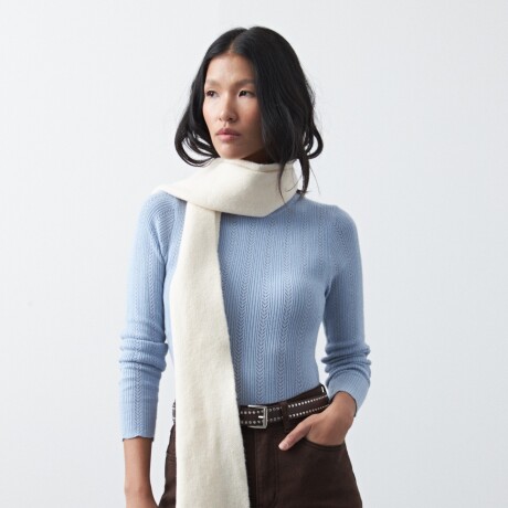 POLERA SELVA Celeste