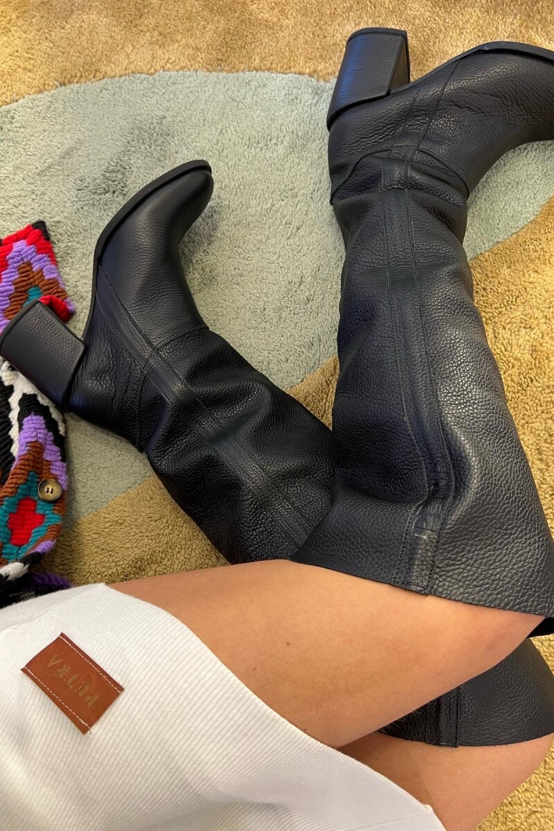 Bucanera Tauro Negro