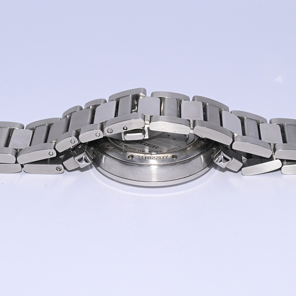 Cartier Pasha 4327 referencia WSPA0013 automático 35 mm. año 2024 con caja, papeles y malla de cuero. Cartier Pasha 4327 referencia WSPA0013 automático 35 mm. año 2024 con caja, papeles y malla de cuero.