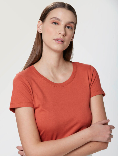 CAMISETA BÁSICA MANGA CORTA NARANJA