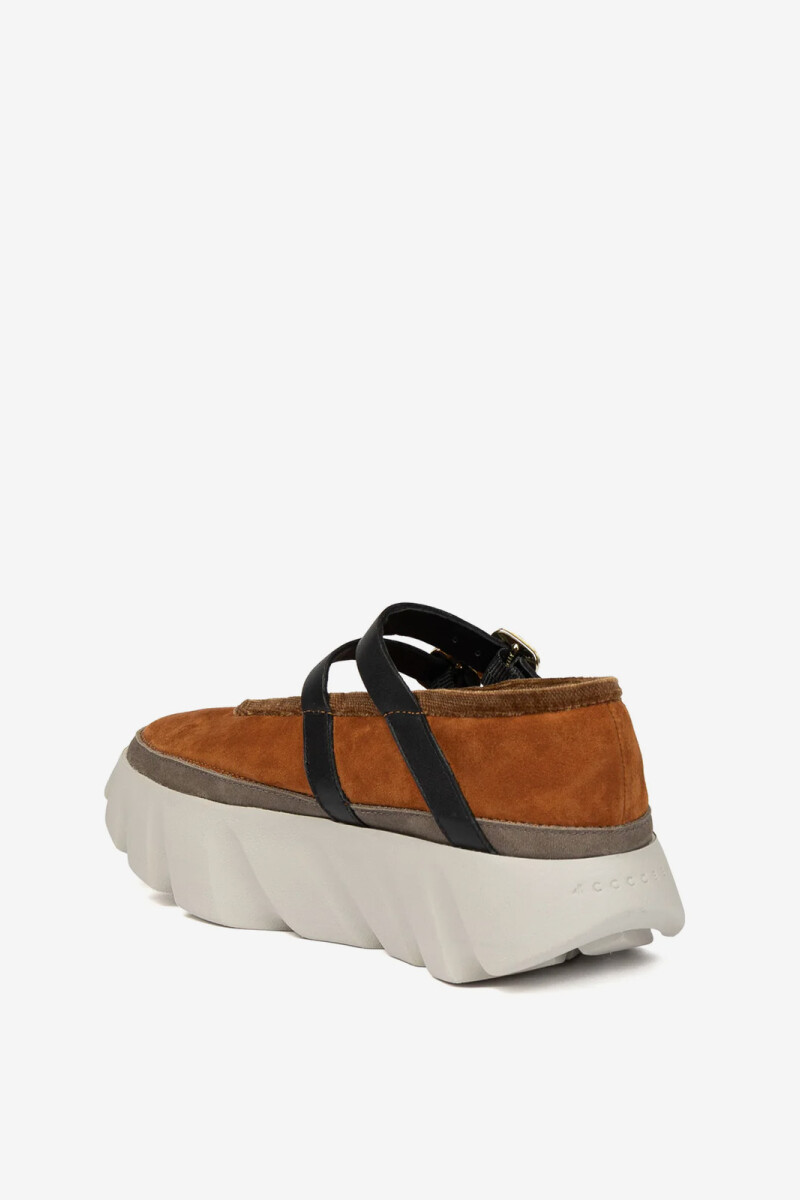 ZAPATO TURA BALLET Camel
