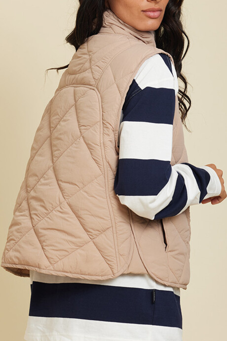 CHALECO JIZU RUSTY Marrón Claro