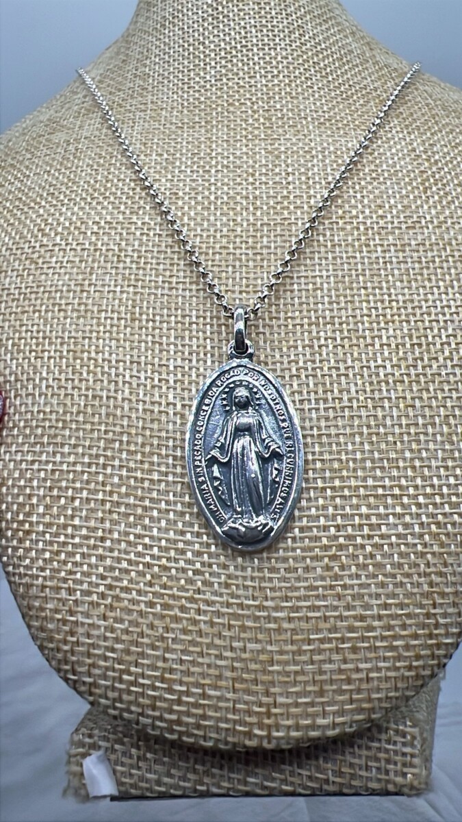 Medalla Virgen Milagrosa en plata 925 