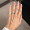 Anillo Virelia de Oro Blanco 18k con Esmeralda y Brillantes Anillo Virelia de Oro Blanco 18k con Esmeralda y Brillantes