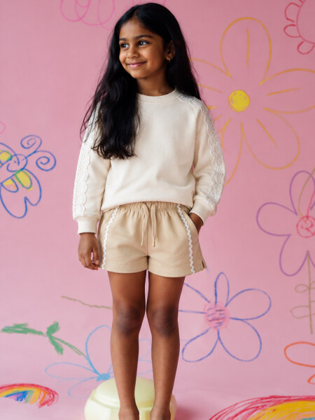 BUZO LARA CUTE OFF WHITE