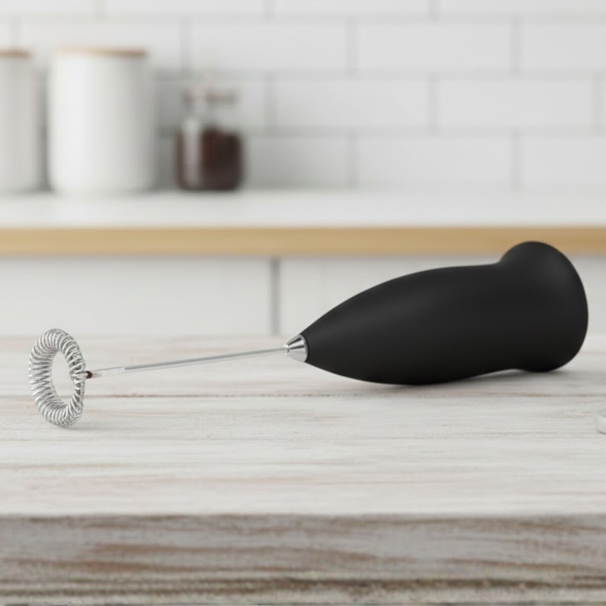 Batidor de leche a pilas - NEGRO 