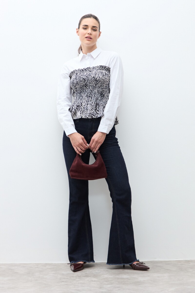 Top animal print negro