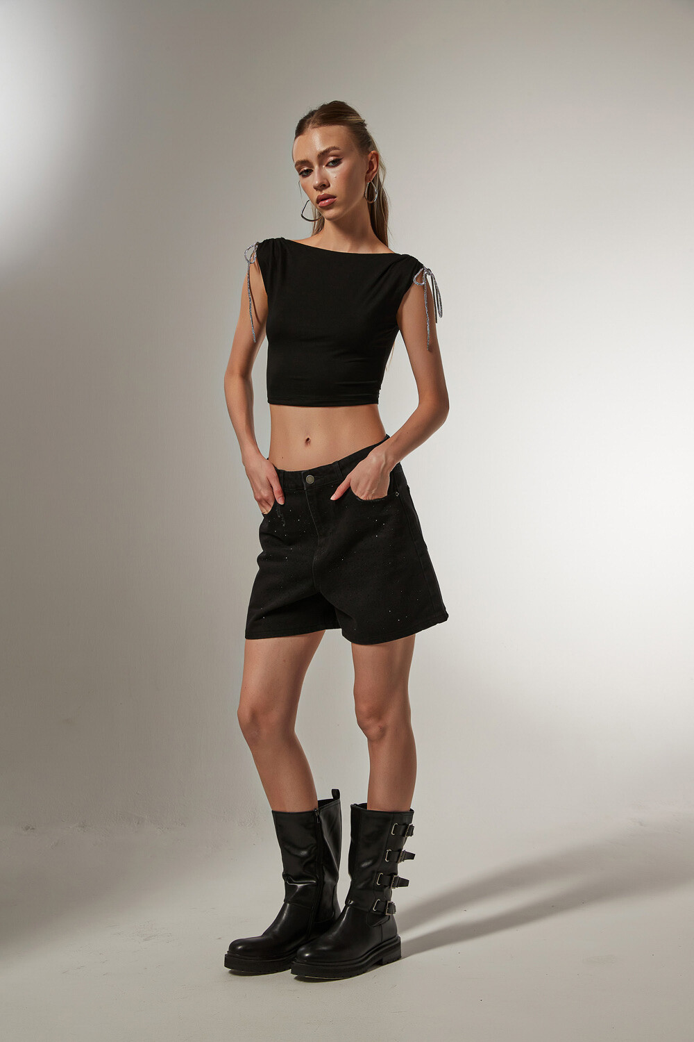 Short Marva Negro