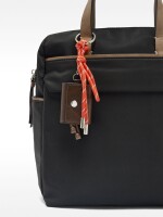 Mochila De Nylon Con Colgante negro