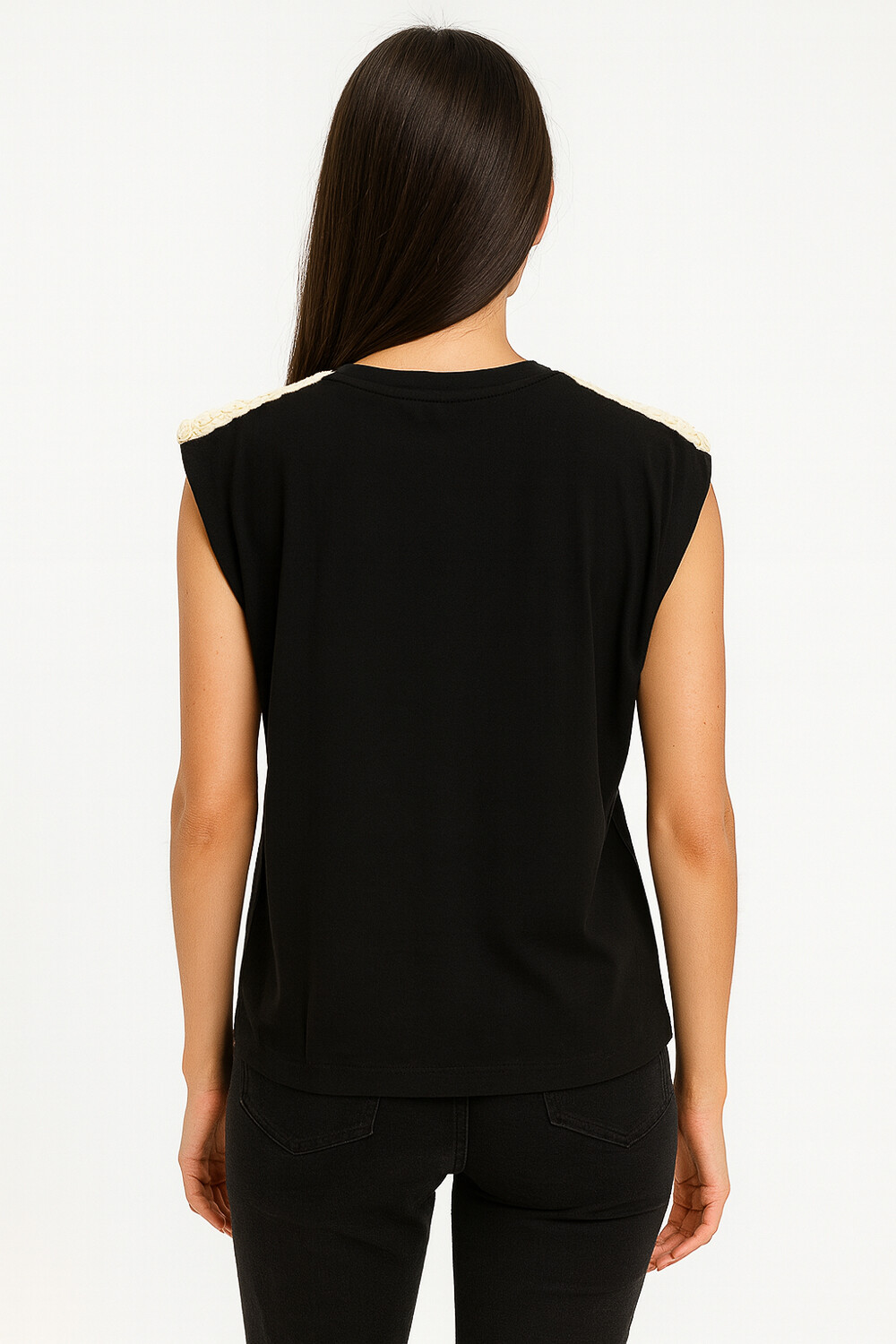 Remera Aventura Negro
