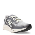 Championesde Hombre New Balance Arishi V4 Gris