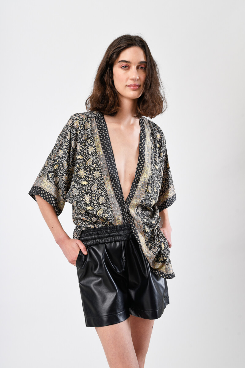 Kimono Saint NEGRO Y CRUDO