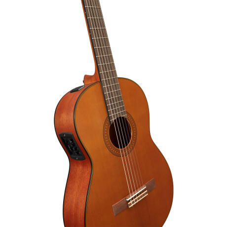 GUITARRA ELECTROACÚSTICA YAMAHA CGX122MC CON TAPA CEDRO MACIZO GUITARRA ELECTROACÚSTICA YAMAHA CGX122MC CON TAPA CEDRO MACIZO