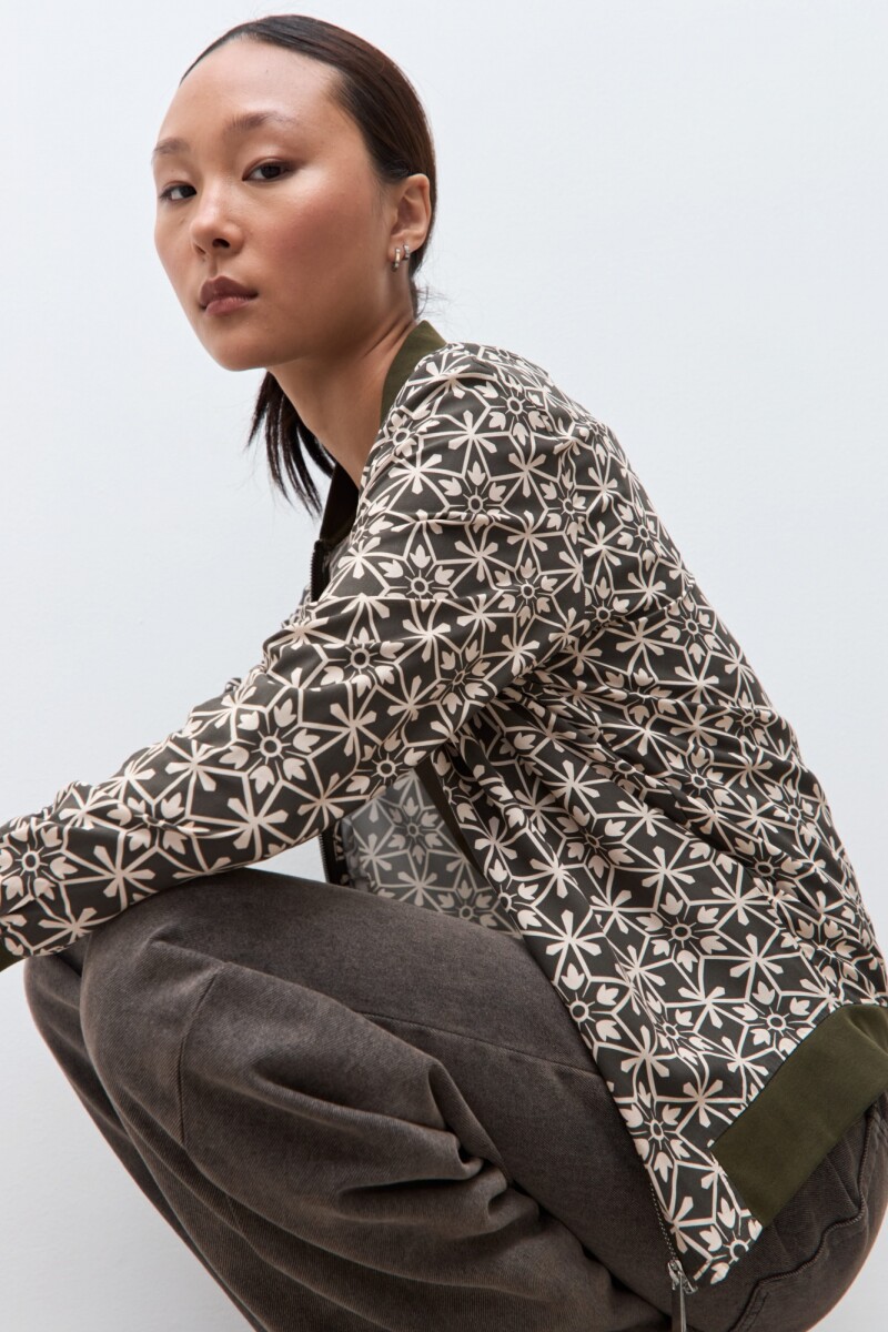 Bomber estampa Jade verde oliva