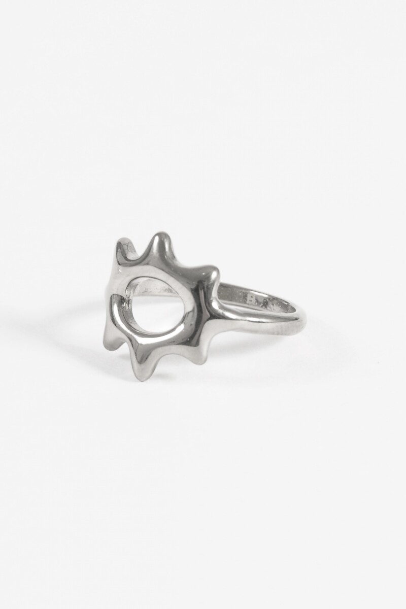 Anillo estrella hueco acero plateado