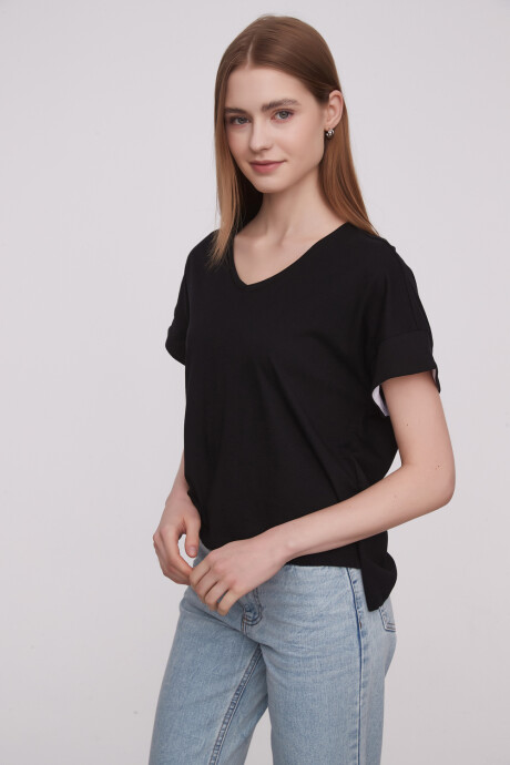 Remera Sabrina Negro