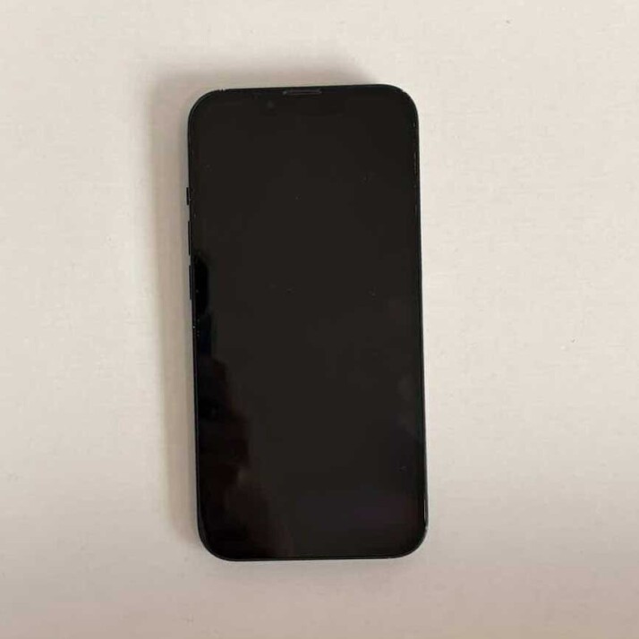 iPhone 13 256GB - Midnight iPhone 13 256GB - Midnight