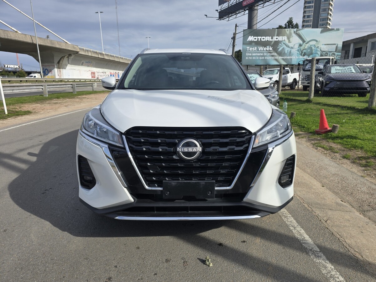 Nissan Kicks 2024 EXCELENTE ESTADO! | Permuta / Financia Nissan Kicks 2024 EXCELENTE ESTADO! | Permuta / Financia