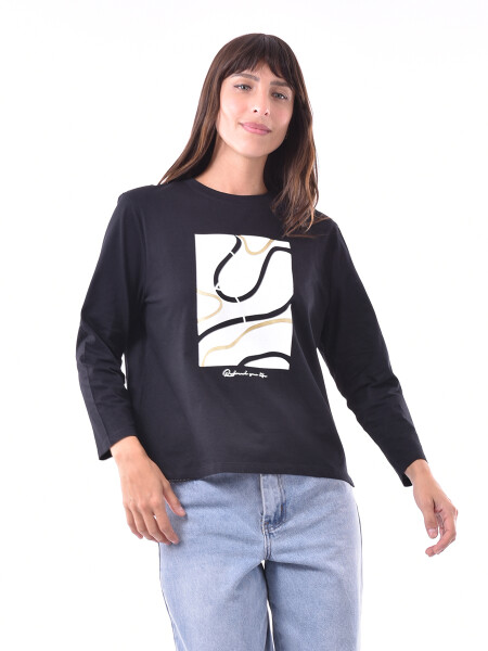 REMERA UPSALA VARIANTE 19