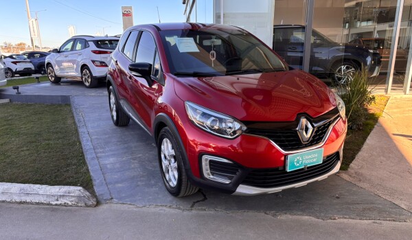 Renault Grand Captur Zen AT - 2018 Renault Grand Captur Zen AT - 2018