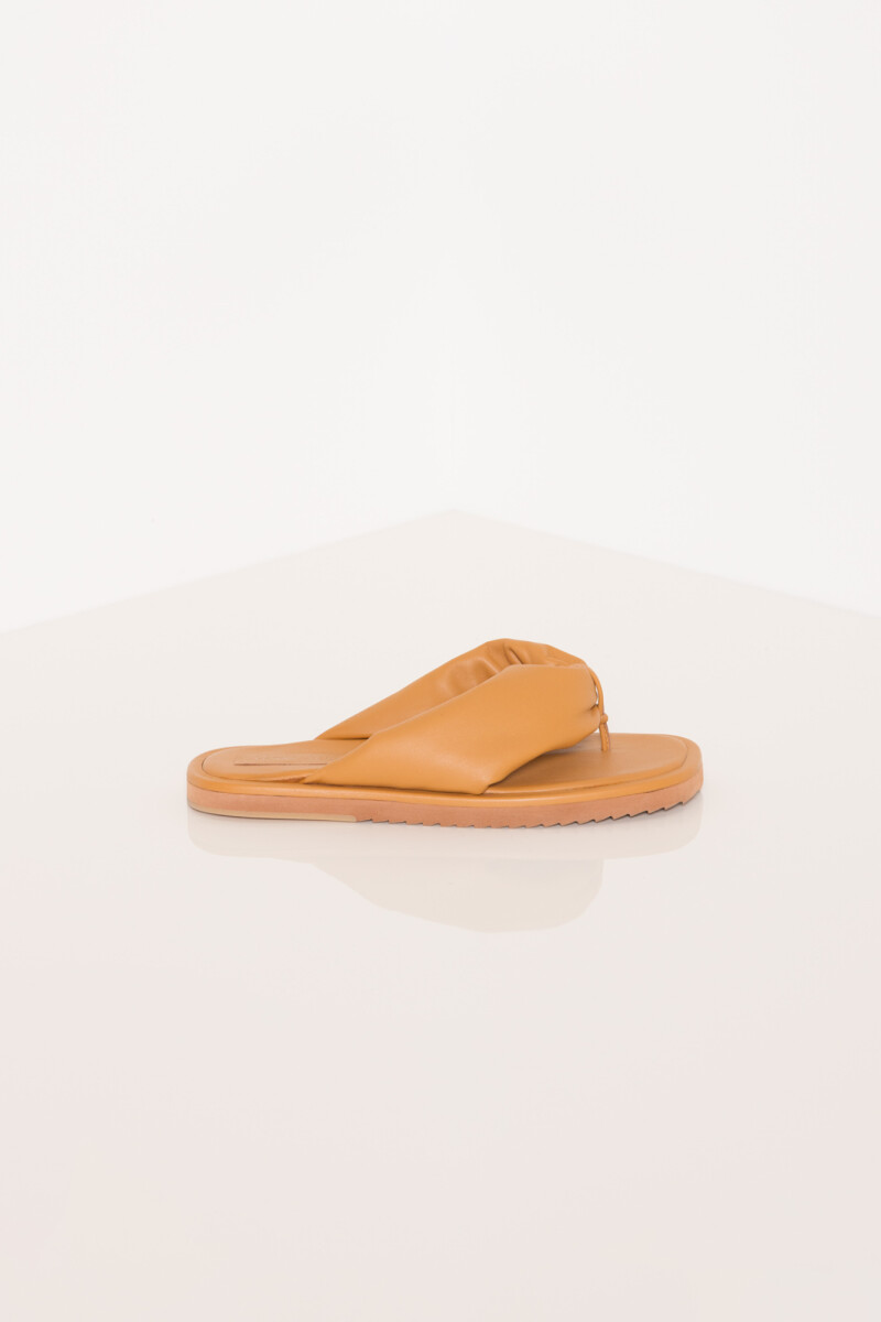 SANDALIA YOKO Camel