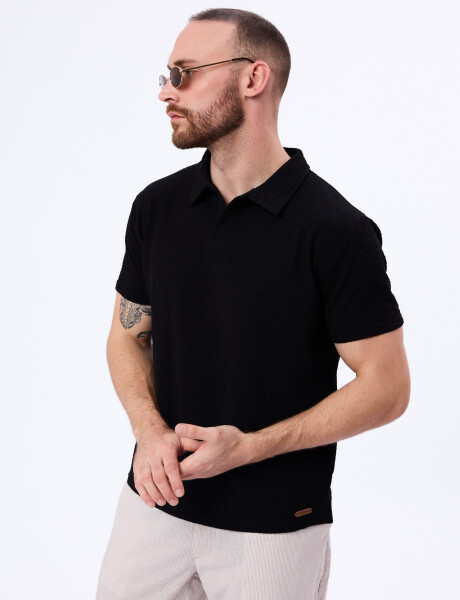Remera cloque lisa negro