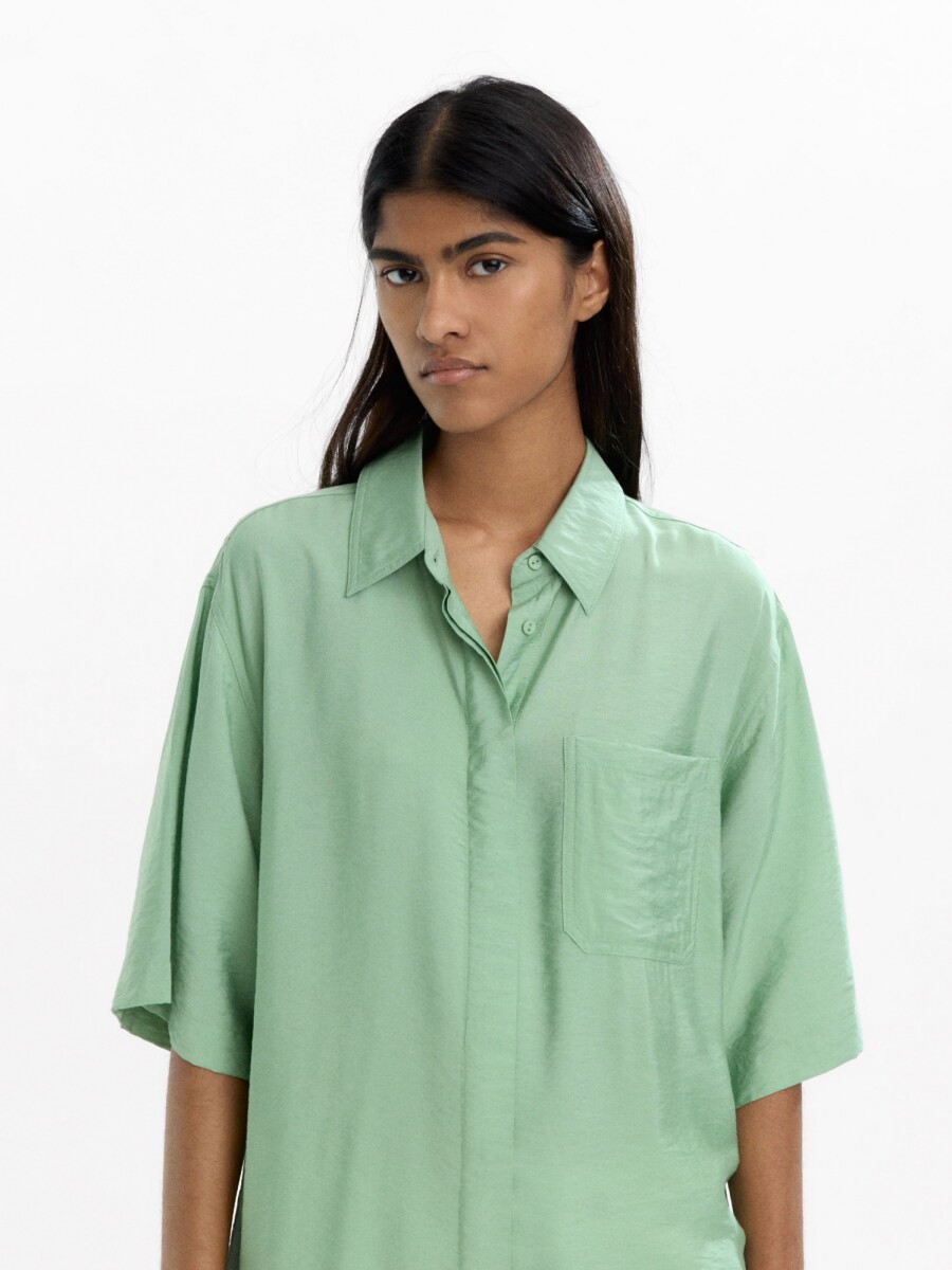 Vestido Camisero Con Bolsillo verde