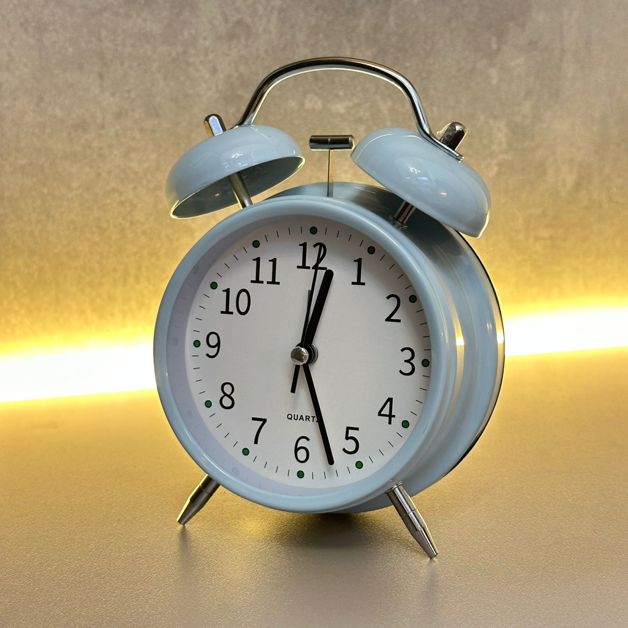 Reloj Despertador Vintage Quartz Metal Celeste
