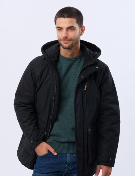 CAMPERA CON CAPUCHA DESMONTABLE Negro
