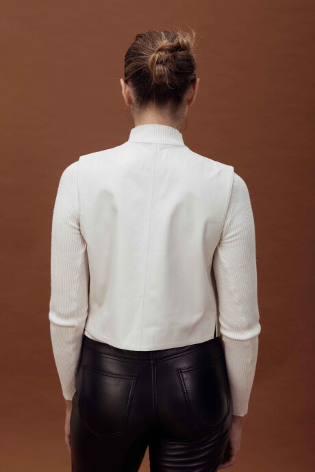 CHALECO MAGNOLIA OFF WHITE -