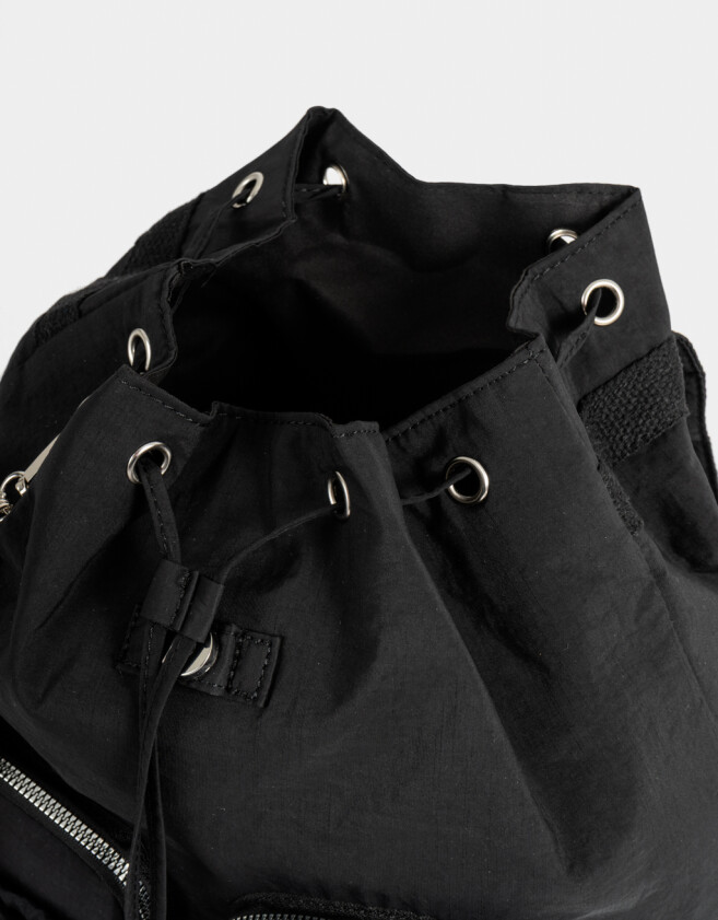 Mochilas Urbanas Mochila Urbana Con Charm Osito - Negro
