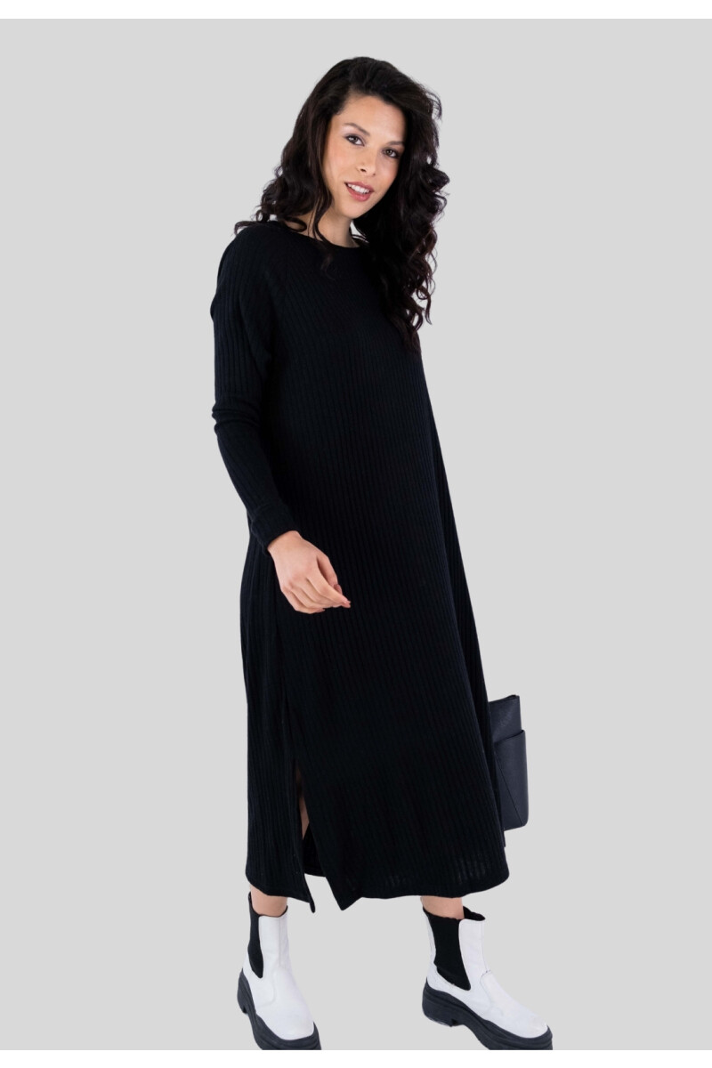 VESTIDO CON TAJOS NEGRO