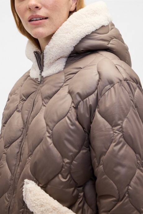 Campera Con Capucha Con Corderito Mujer Plymouth Rock