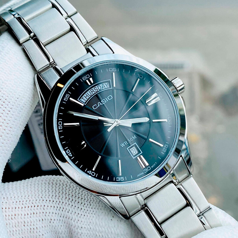 Reloj Casio para Hombre con malla de Acero Inoxidable MTP-1381D 8AVDF